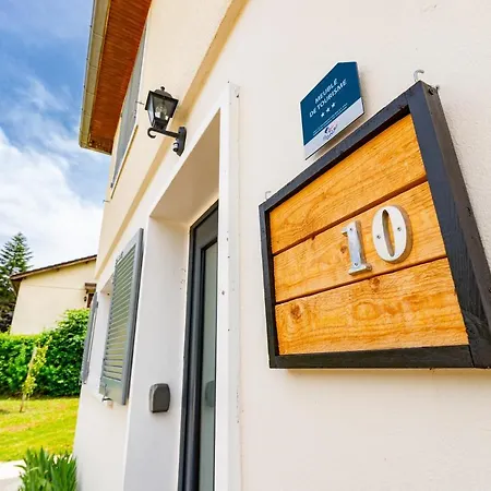 Au 10 Le Long Du Canal Fain-Les-Montbard Exterior photo